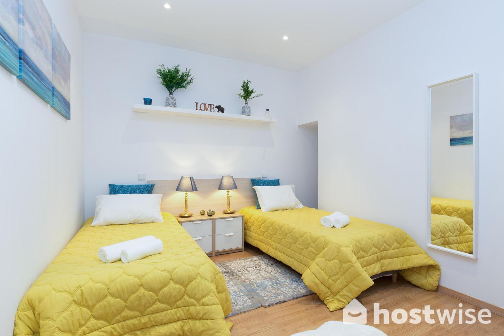 Host Wise - Colorful Fresh Flats - Batalha Porto