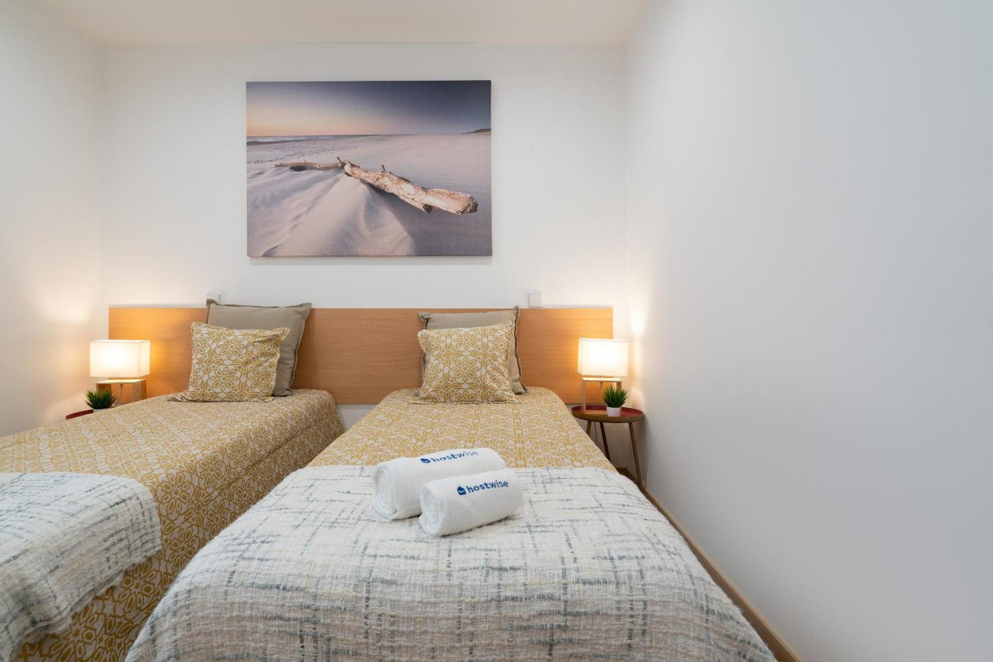 Apartment Host Wise - Colorful Fresh Flats - Batalha