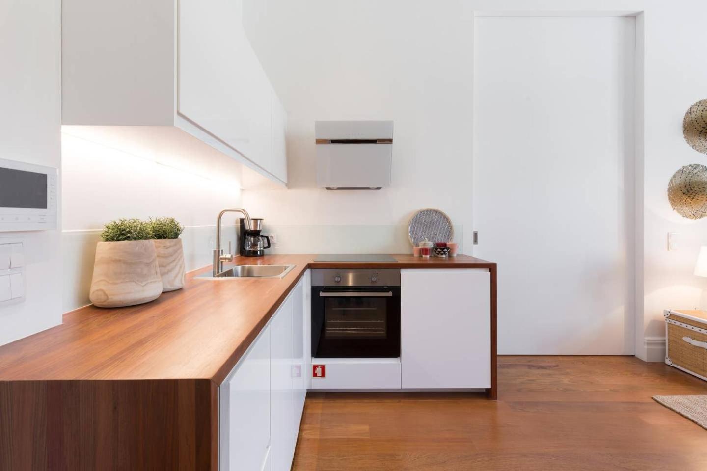 Guestready - Splendid Freitas W/ Patio Apartment Porto