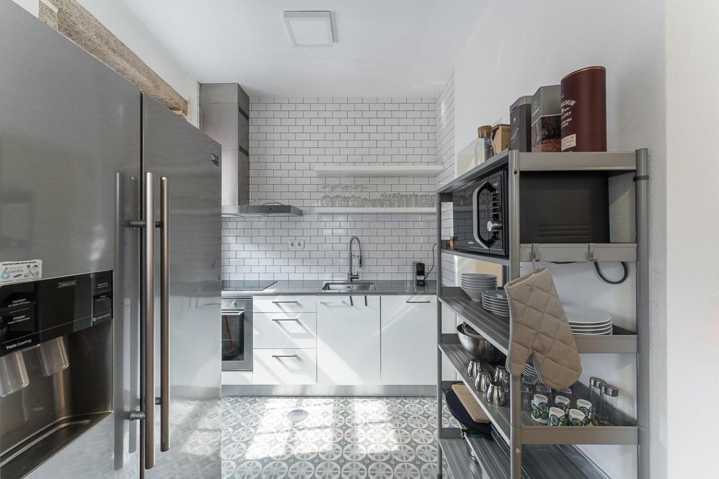 Guestready - Modern Duplex, Neo-classical Building * Porto
