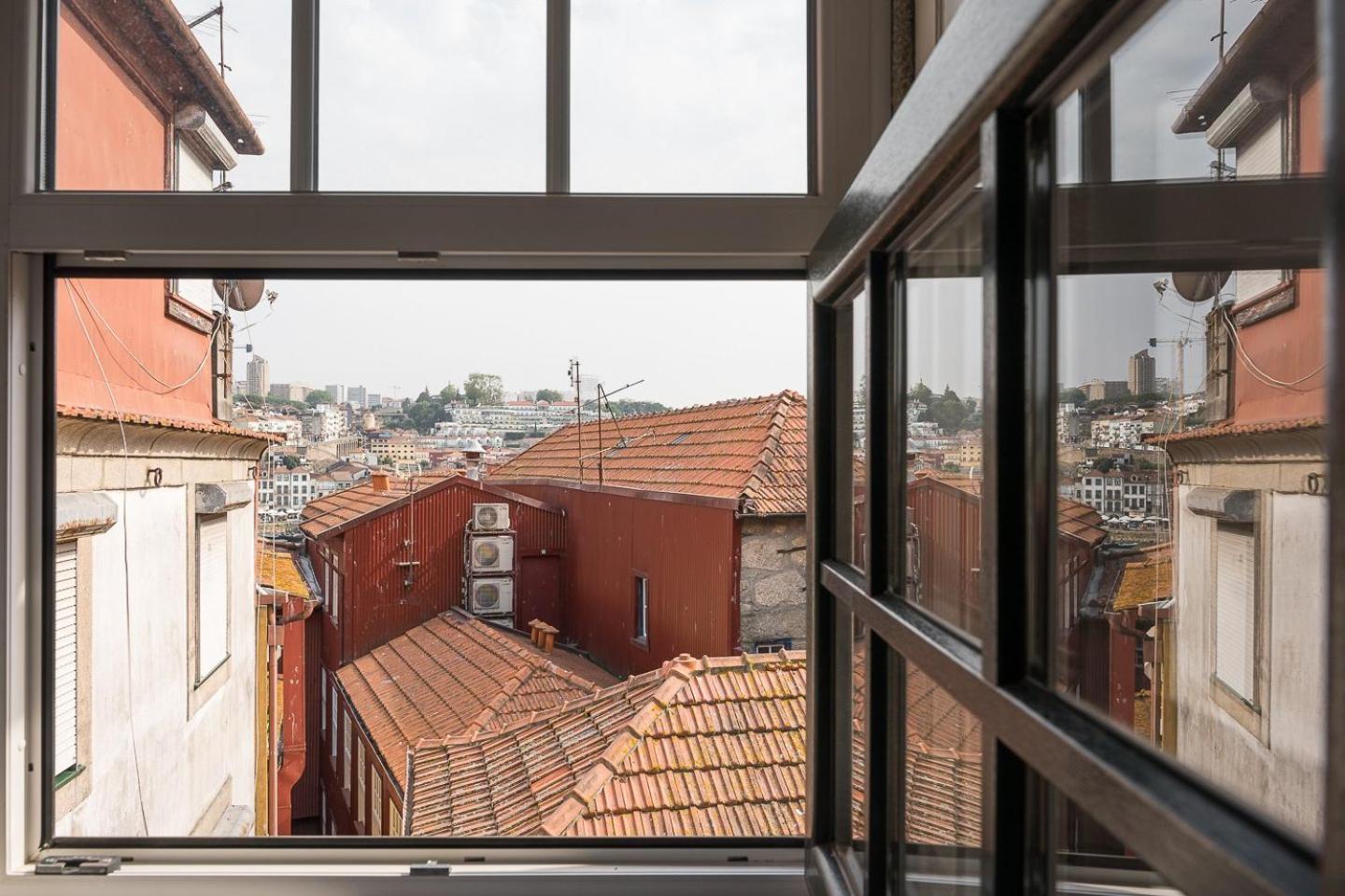 Guest house Guestready - Modern Duplex, Neo-classical Building Porto