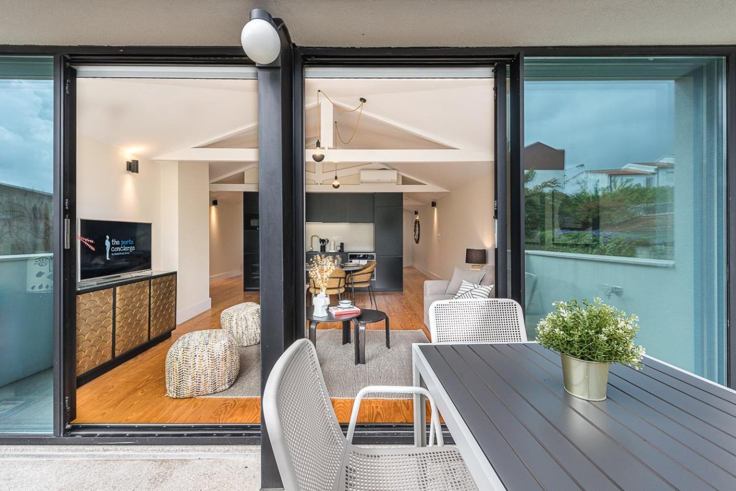 Guestready - Bonjardim Building