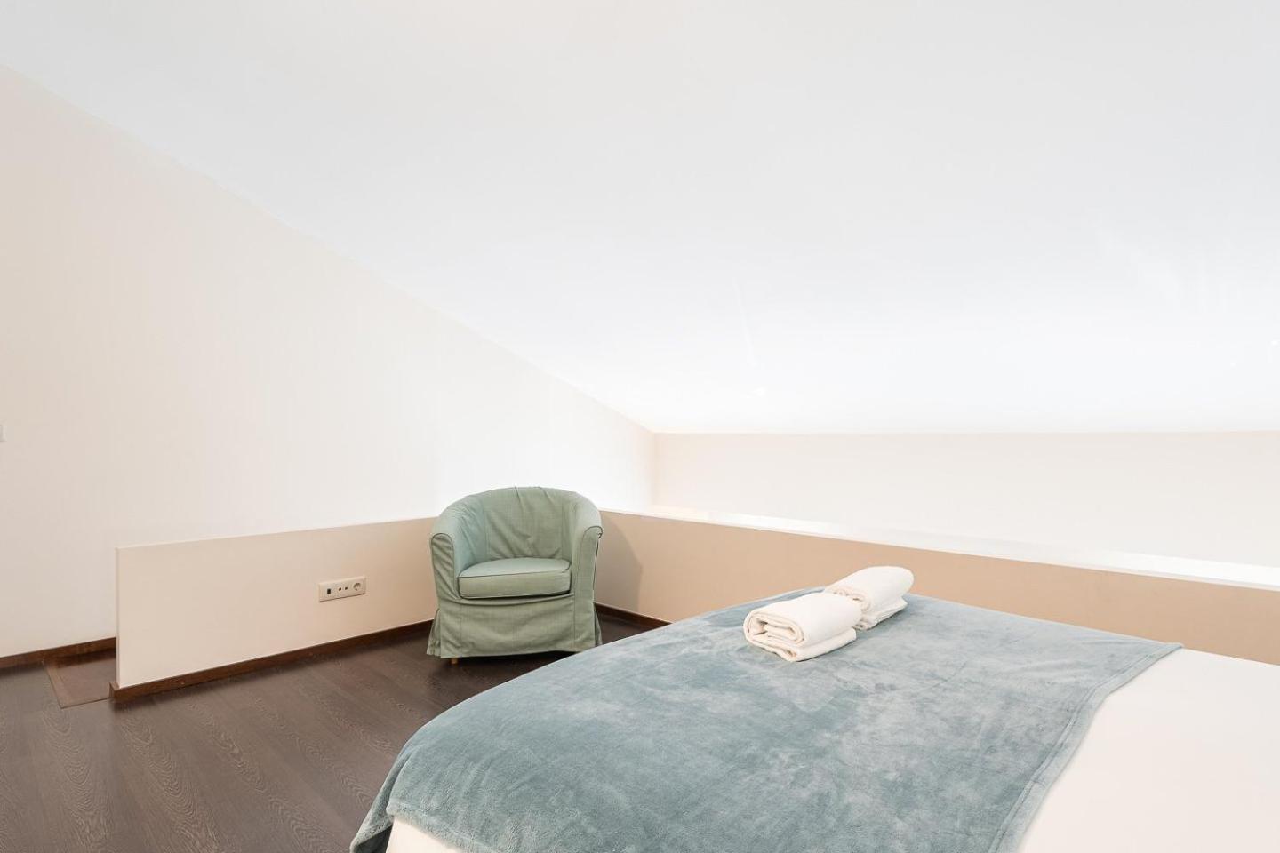 Enigma Building Apartment *