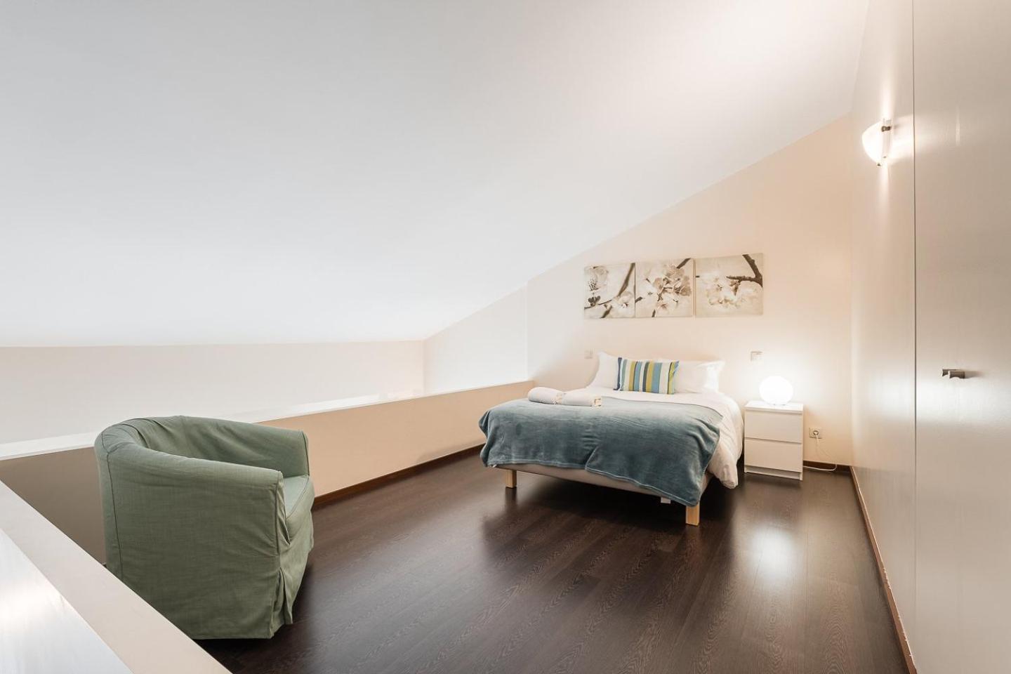 Enigma Building Apartment *