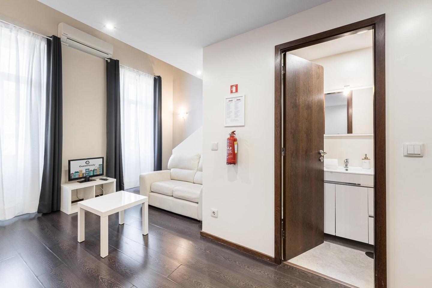 Enigma Building Apartment Porto
