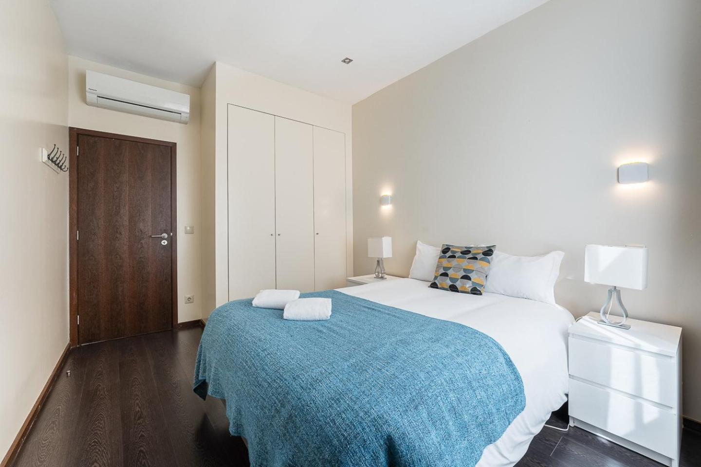 Enigma Building Apartment *