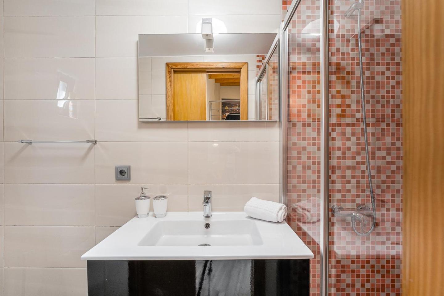 Guestready - Sao Bras Mezzanine Porto