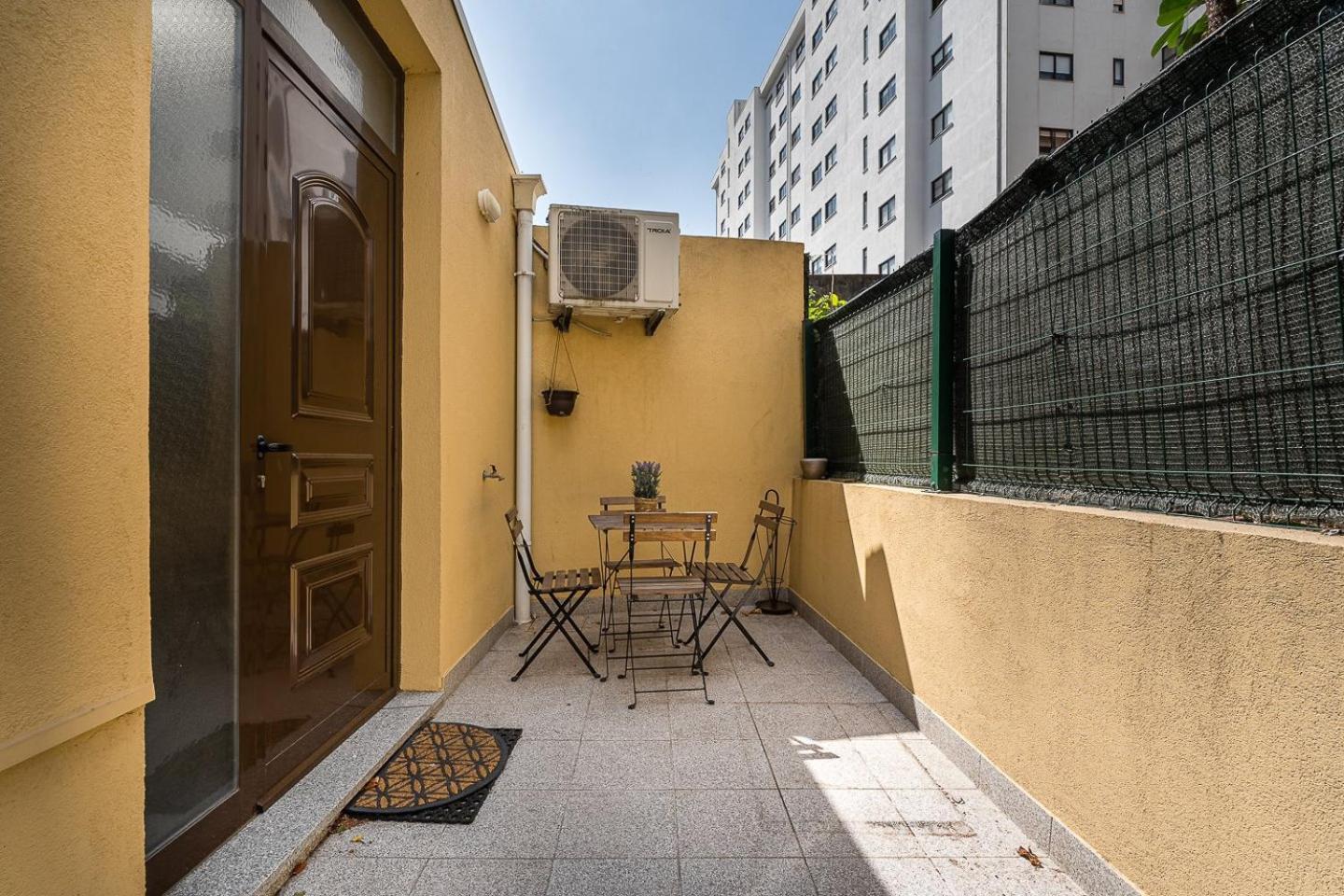 Guestready - Sao Bras Mezzanine Apartment Porto