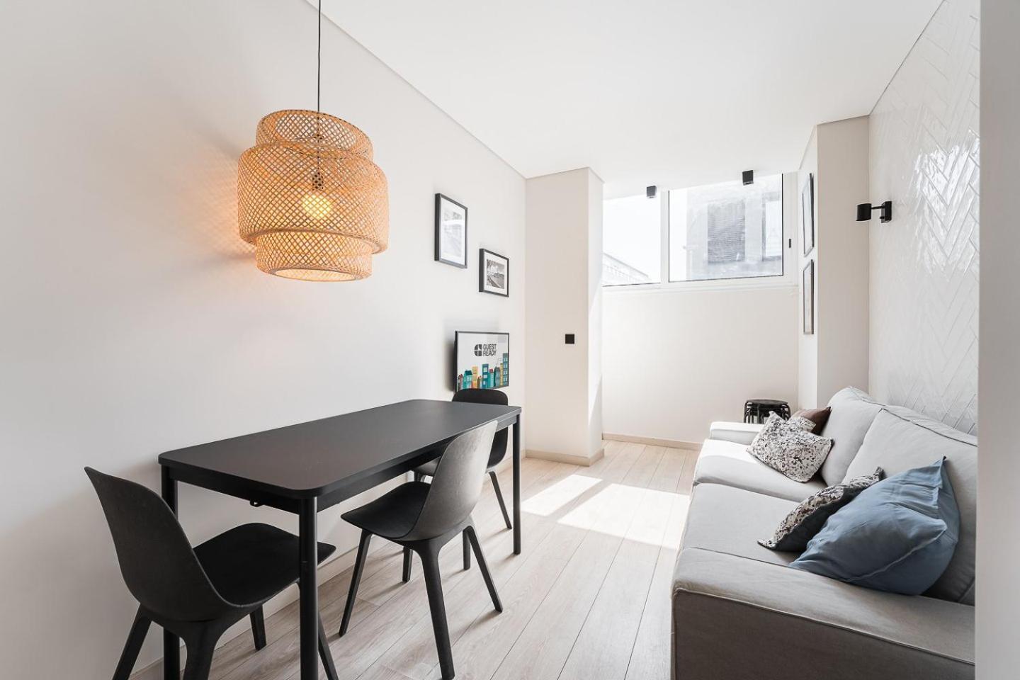Apartamento Guestready - Quental Wallpaper Near Marques Square *