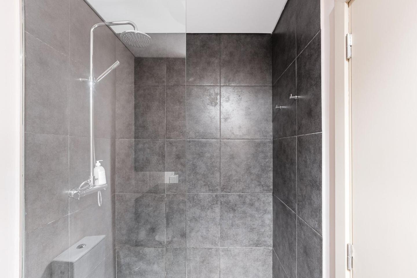Guestready - Quental Wallpaper Near Marques Square *