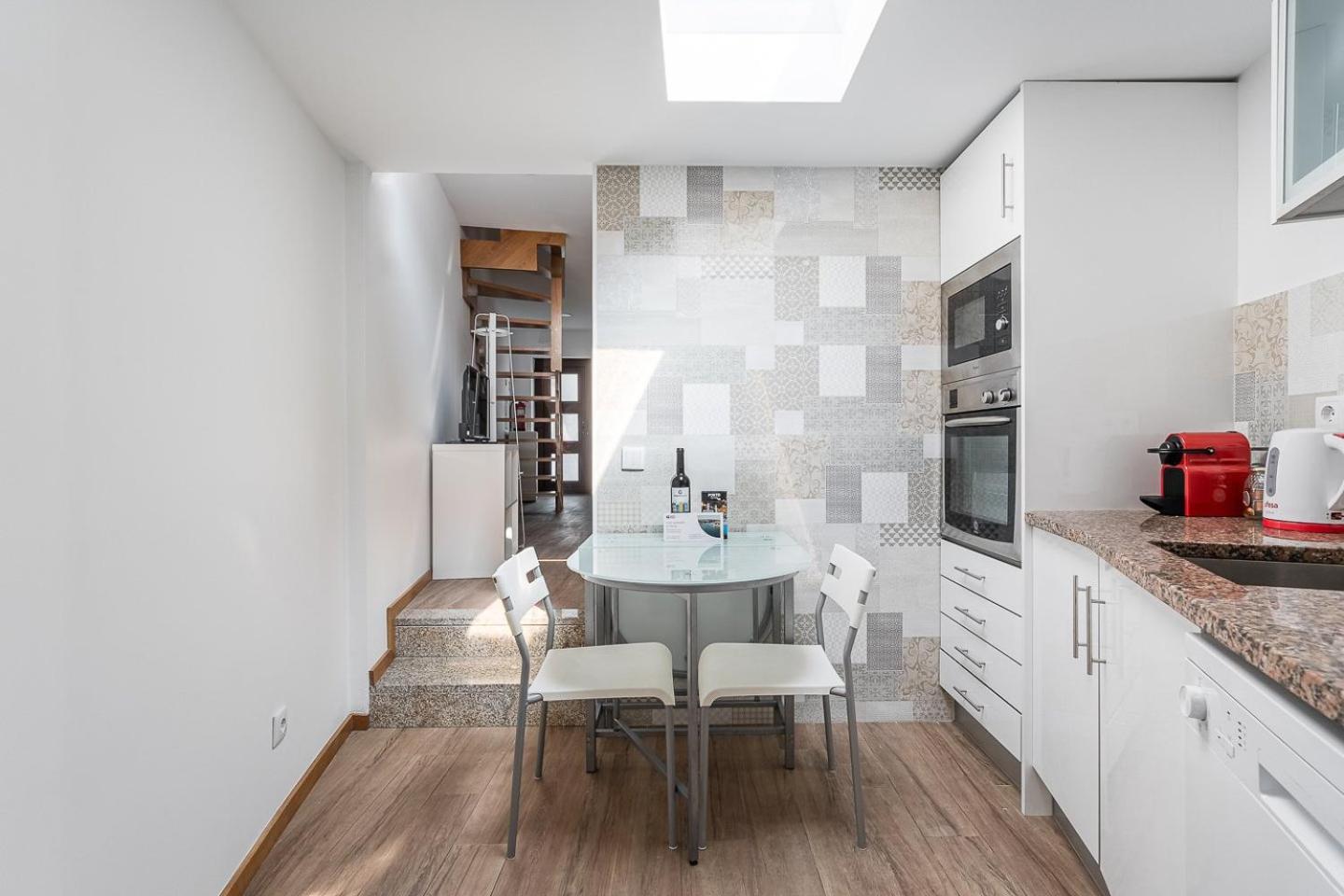 Guestready - Cosy Nest Near Campo Alegre Guest house