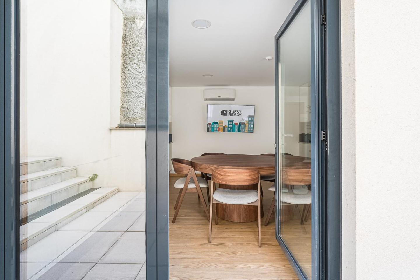Guestready - Tradition Near Lapa Station Apartment Porto