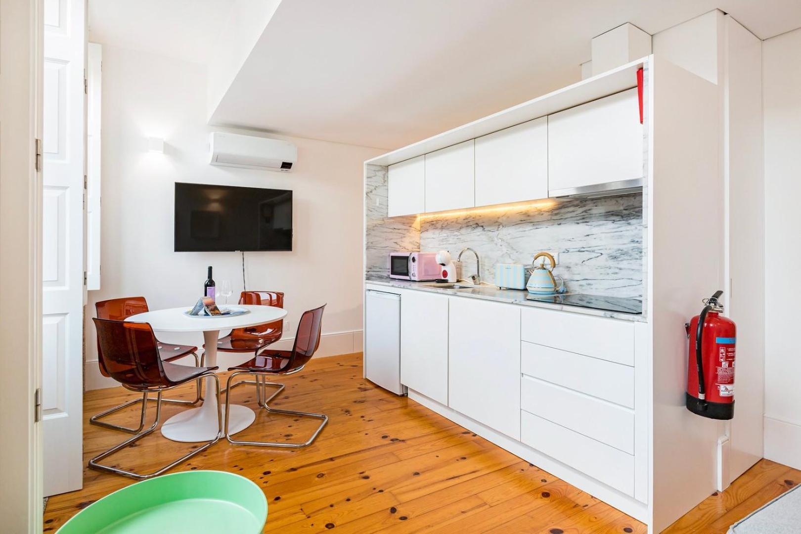 Guestready - Stylish Haven Near Cathedral * Porto