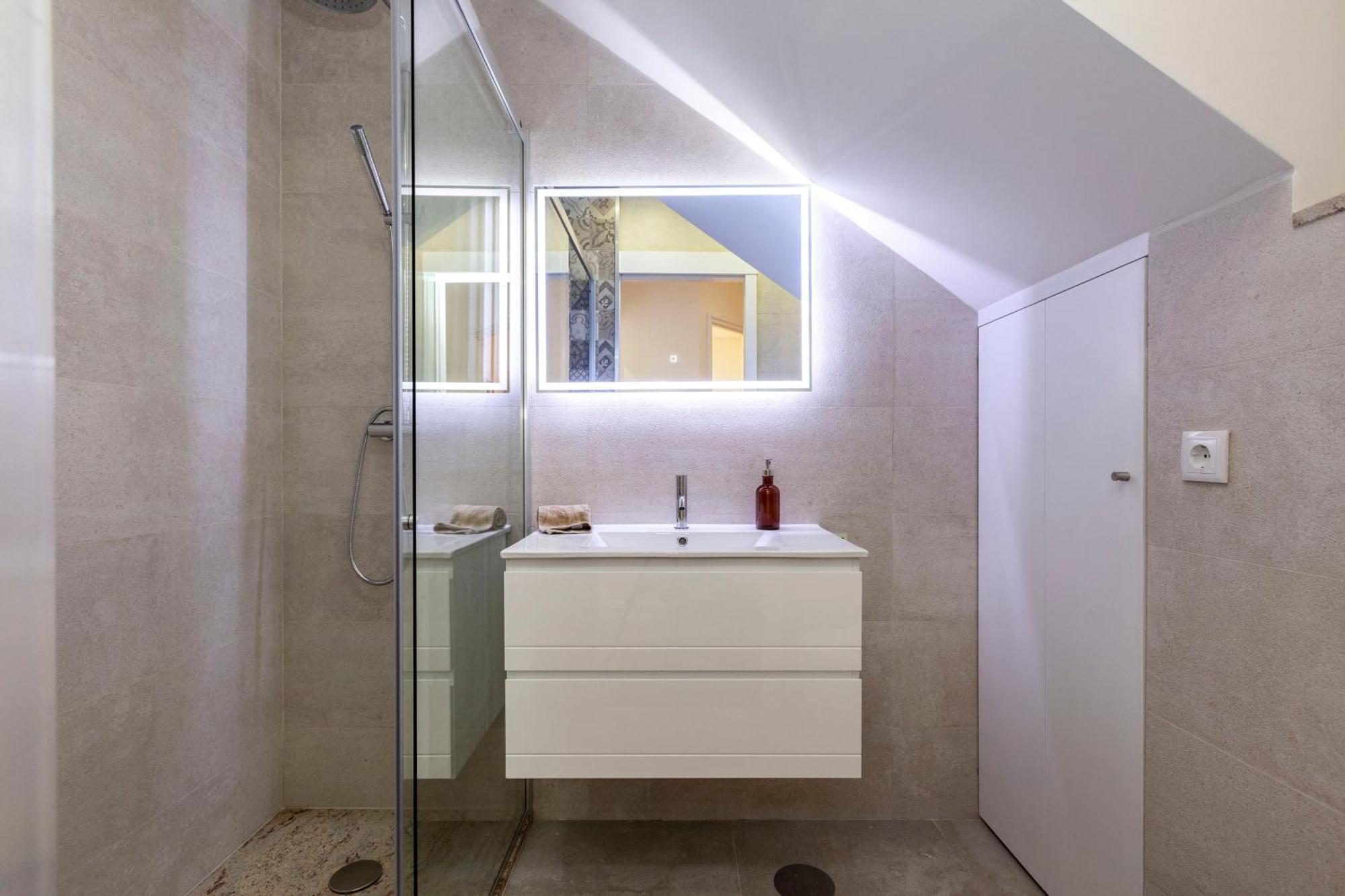 Classy Belas Artes Apartamento Porto