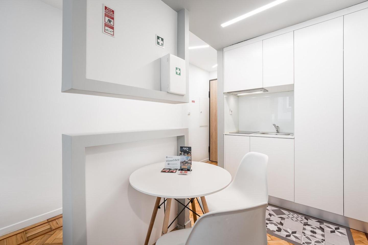 Guestready - Luminescence Near Carmo Church Apartamento Porto