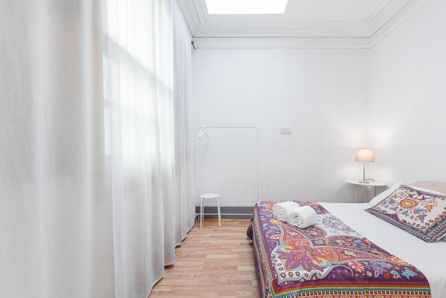 Centenary Cosy - 7 *