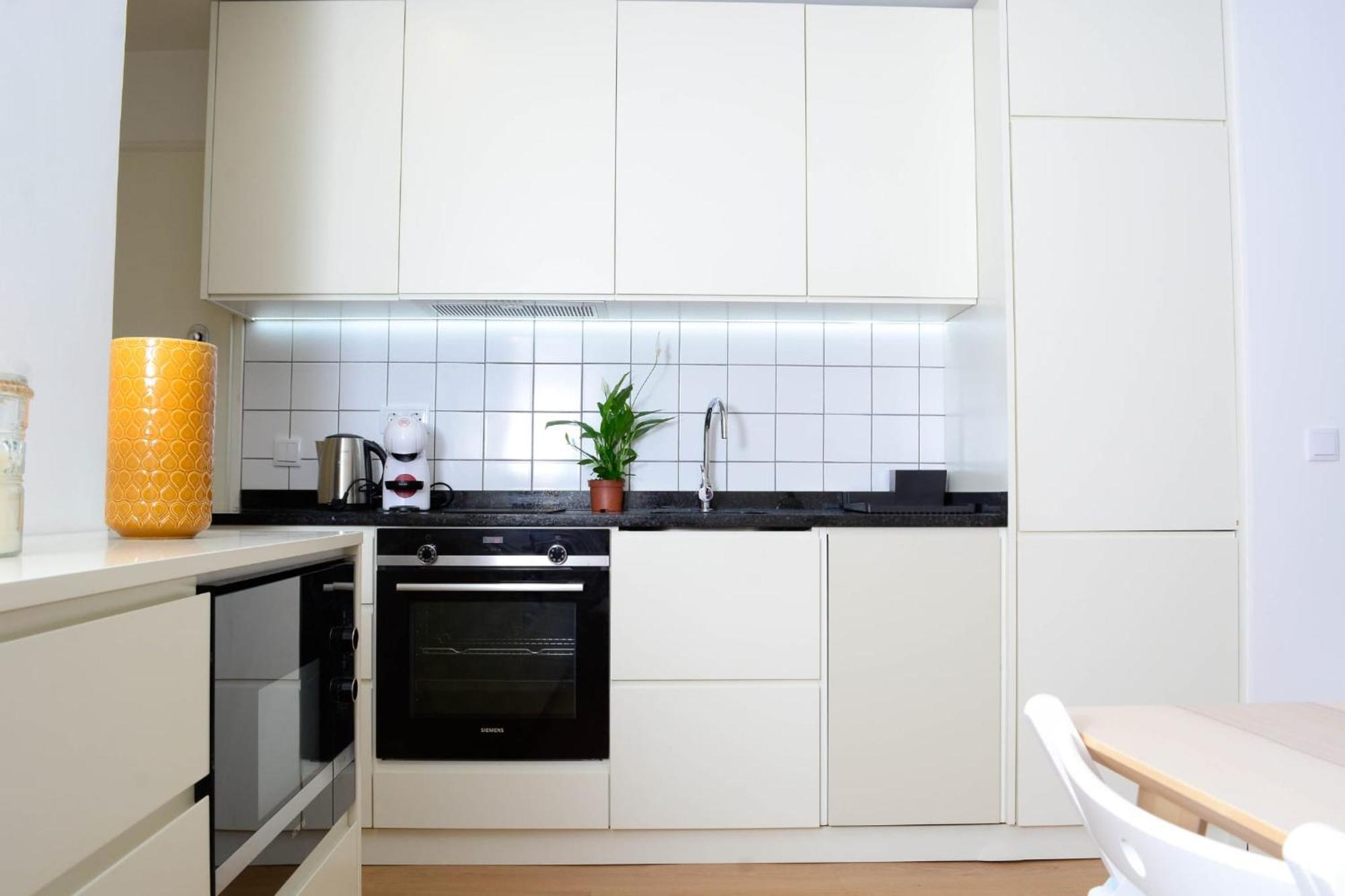Apartment Travel And Live