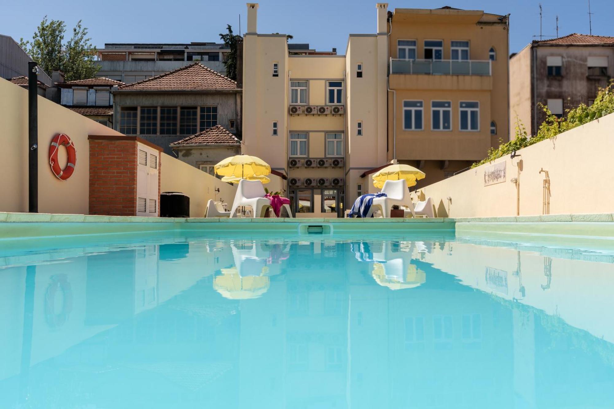 733 Costa Cabral Metro Apartment Porto