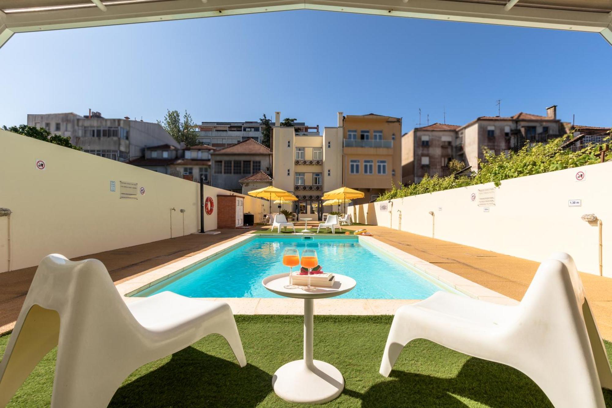 733 Costa Cabral Metro Apartment Porto