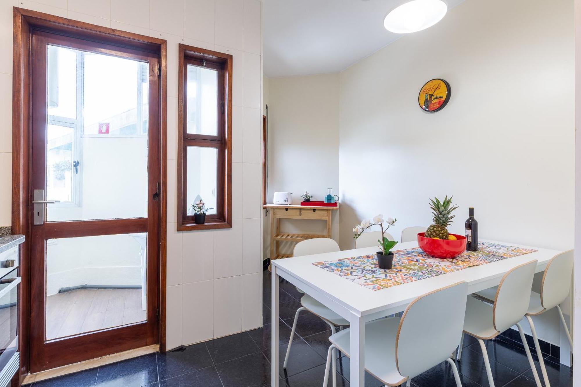 Apartment Host Wise Porto