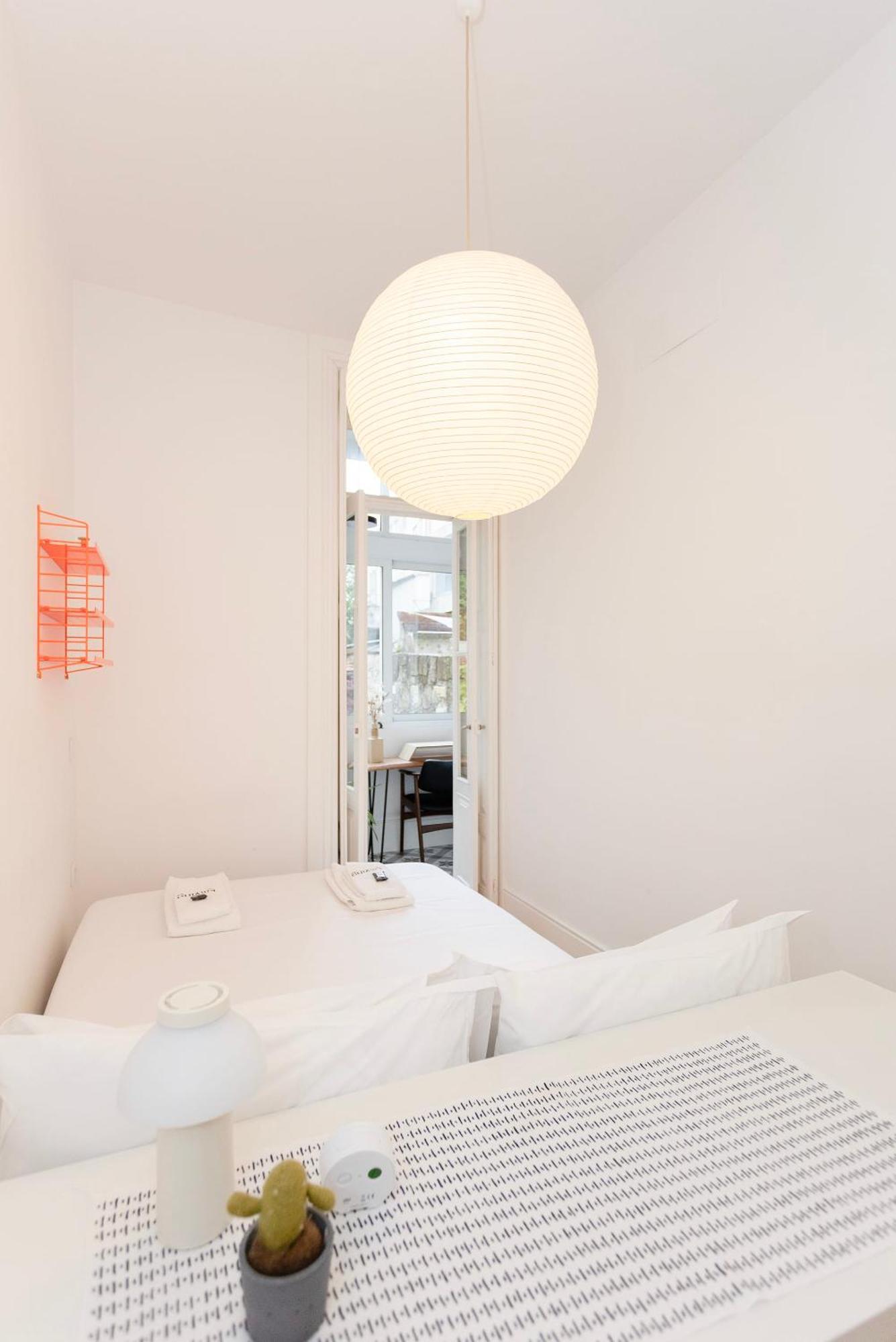 Liiiving In - Downtown Secret Terrace Apartment