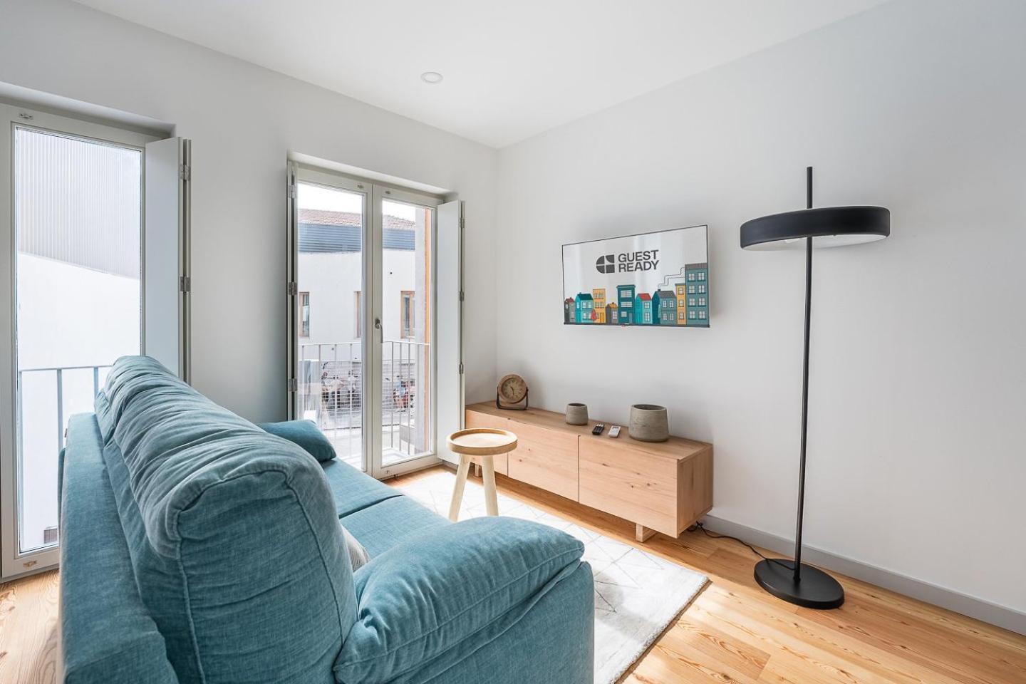 Guestready - Downtown Refuge With Private Parking * Porto