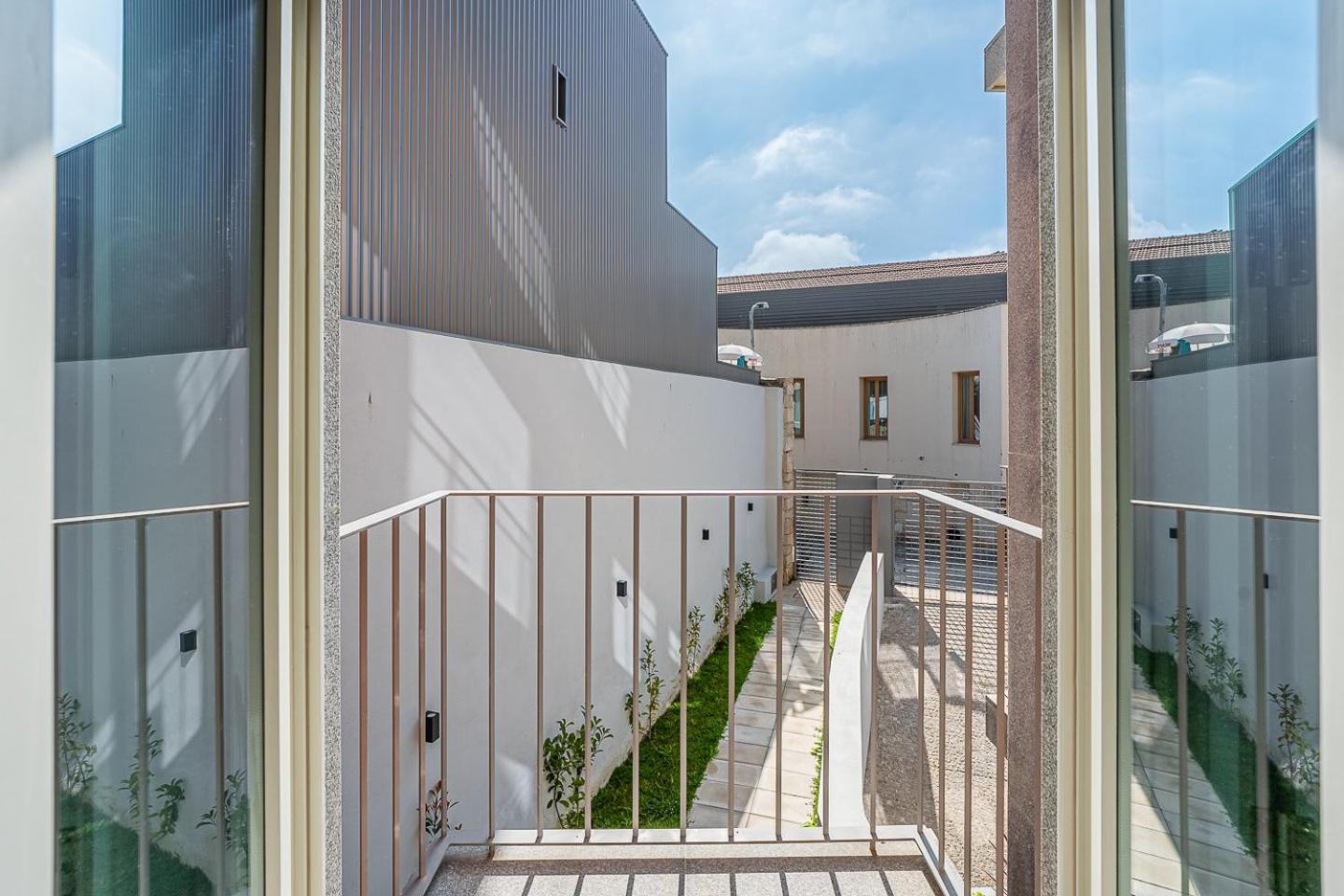 Guestready - Downtown Refuge With Private Parking