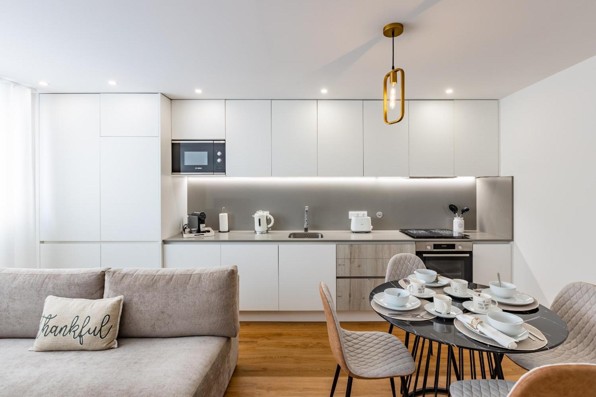 Apartment Pestana - In Center, Modern, New And Cozy *