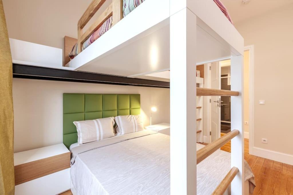 Large And Charming Apt Downtown 3bedrooms Apartamento *