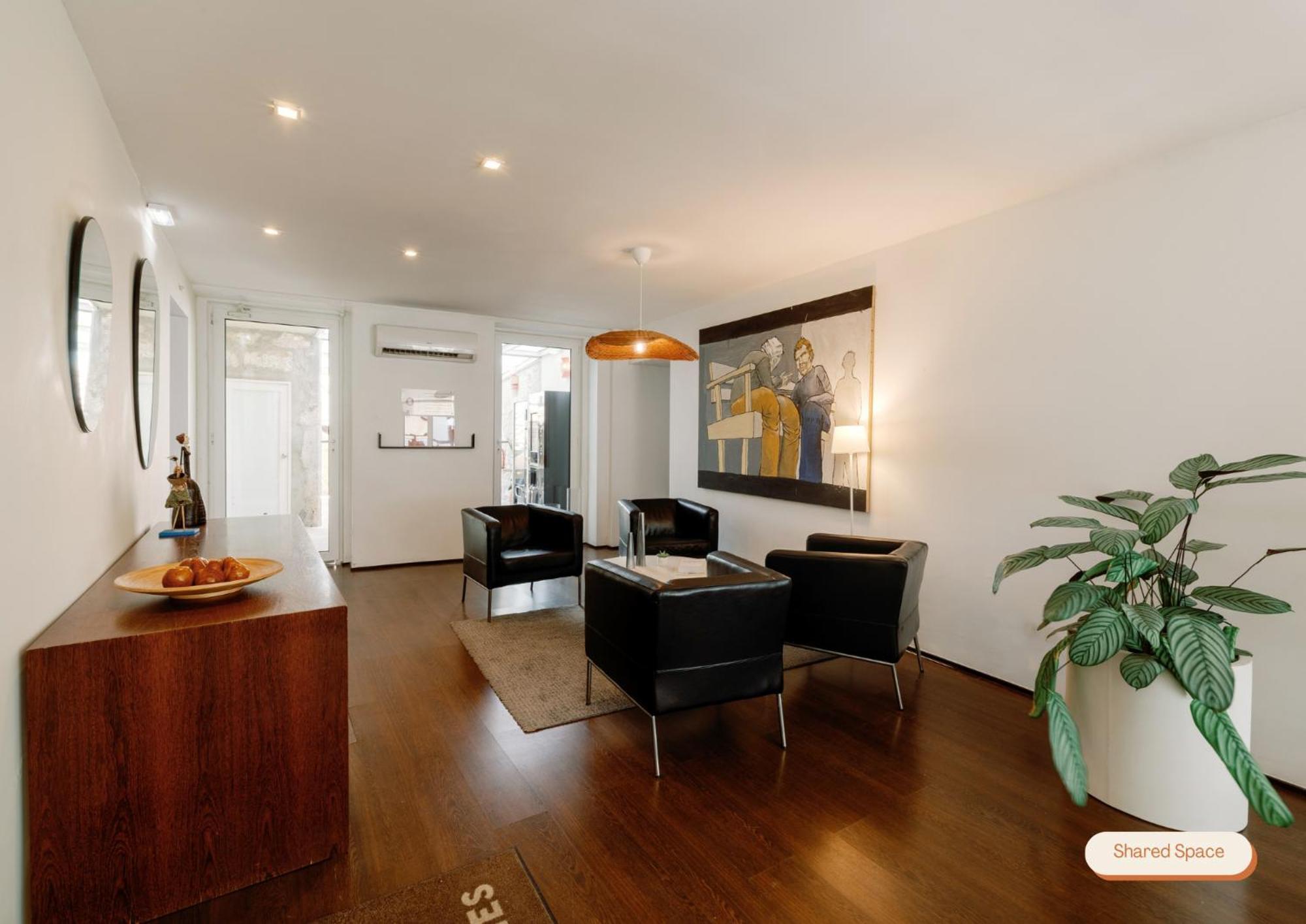 Fine Arts By Olala Homes