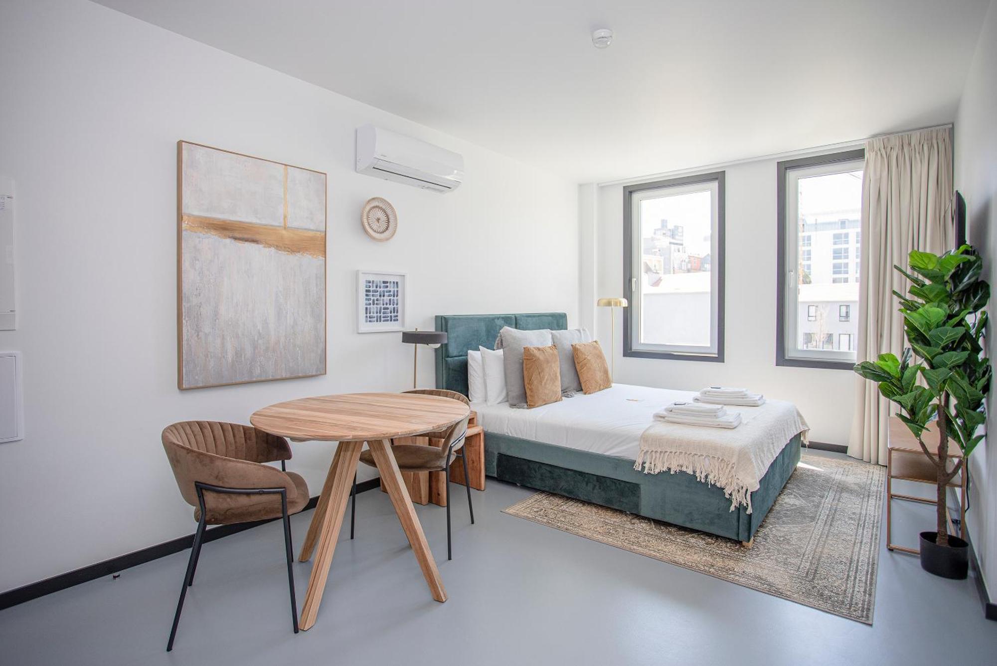 Liiiving In - Design