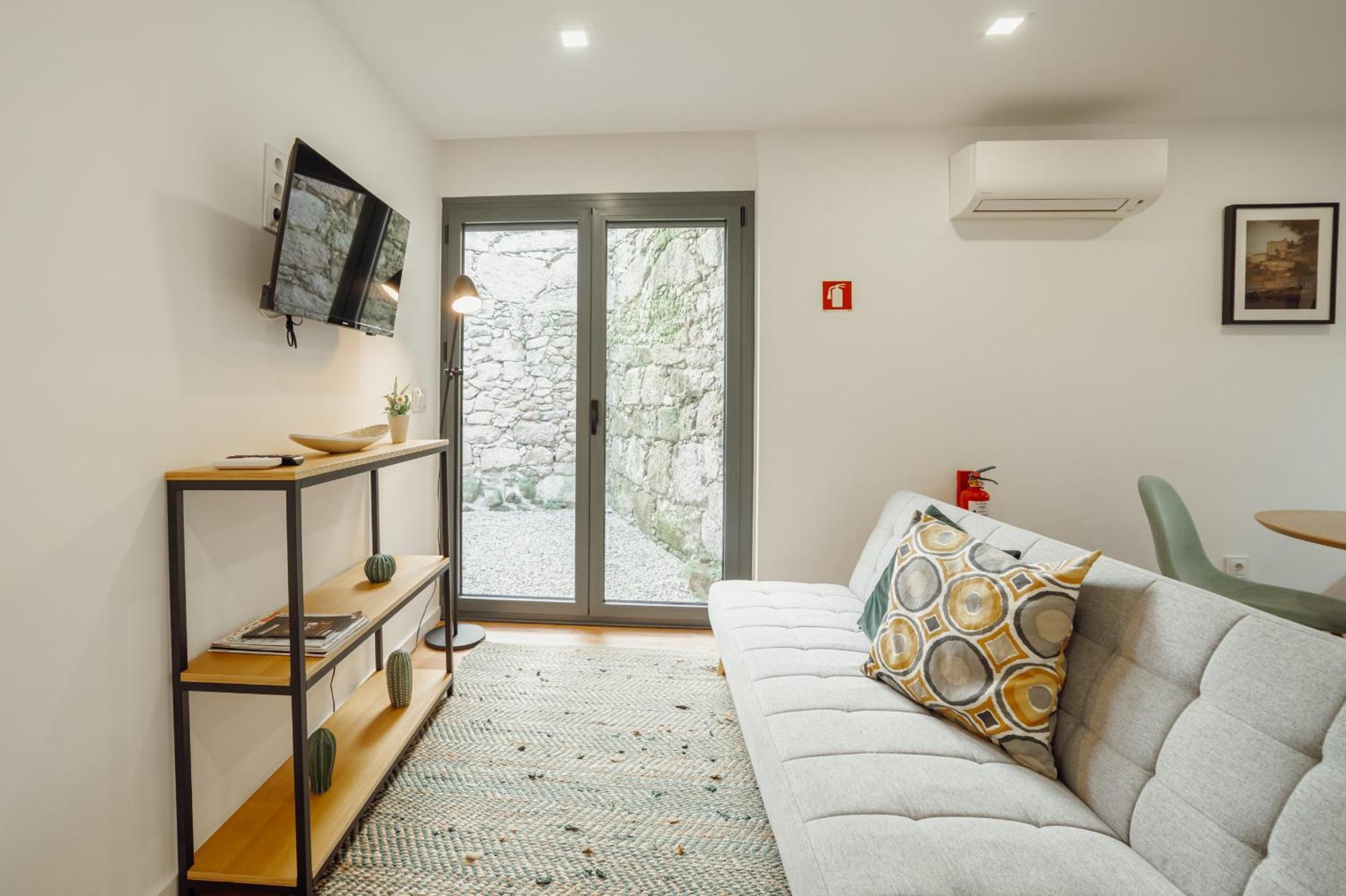 Courtyard Design By Vacationy *
