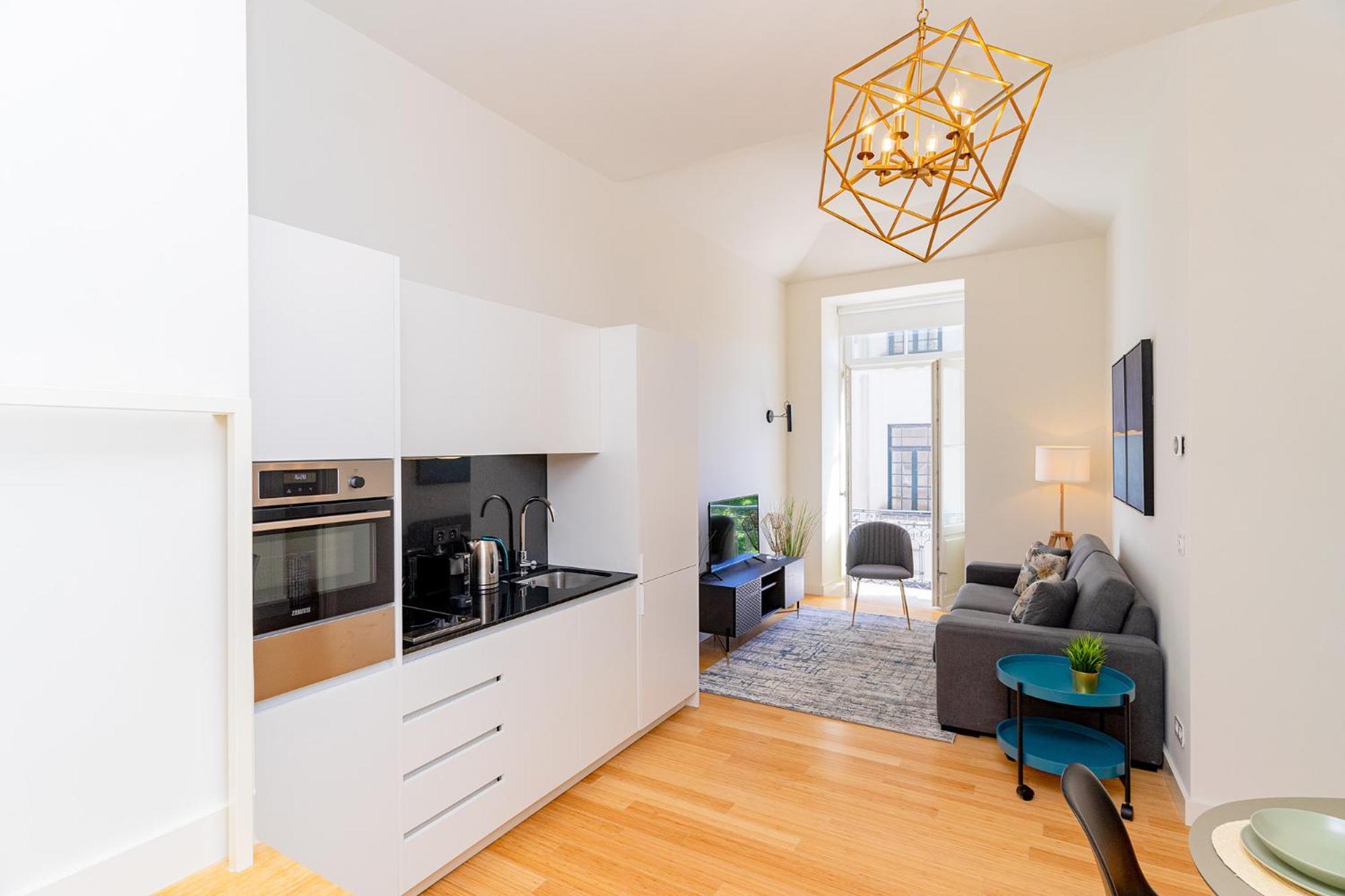 Apartment Charming • *