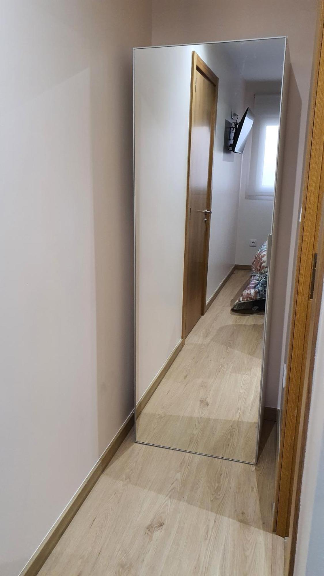 Bedroom With Private Bathroom In The Center, Next To The Subway Casa de hóspedes *