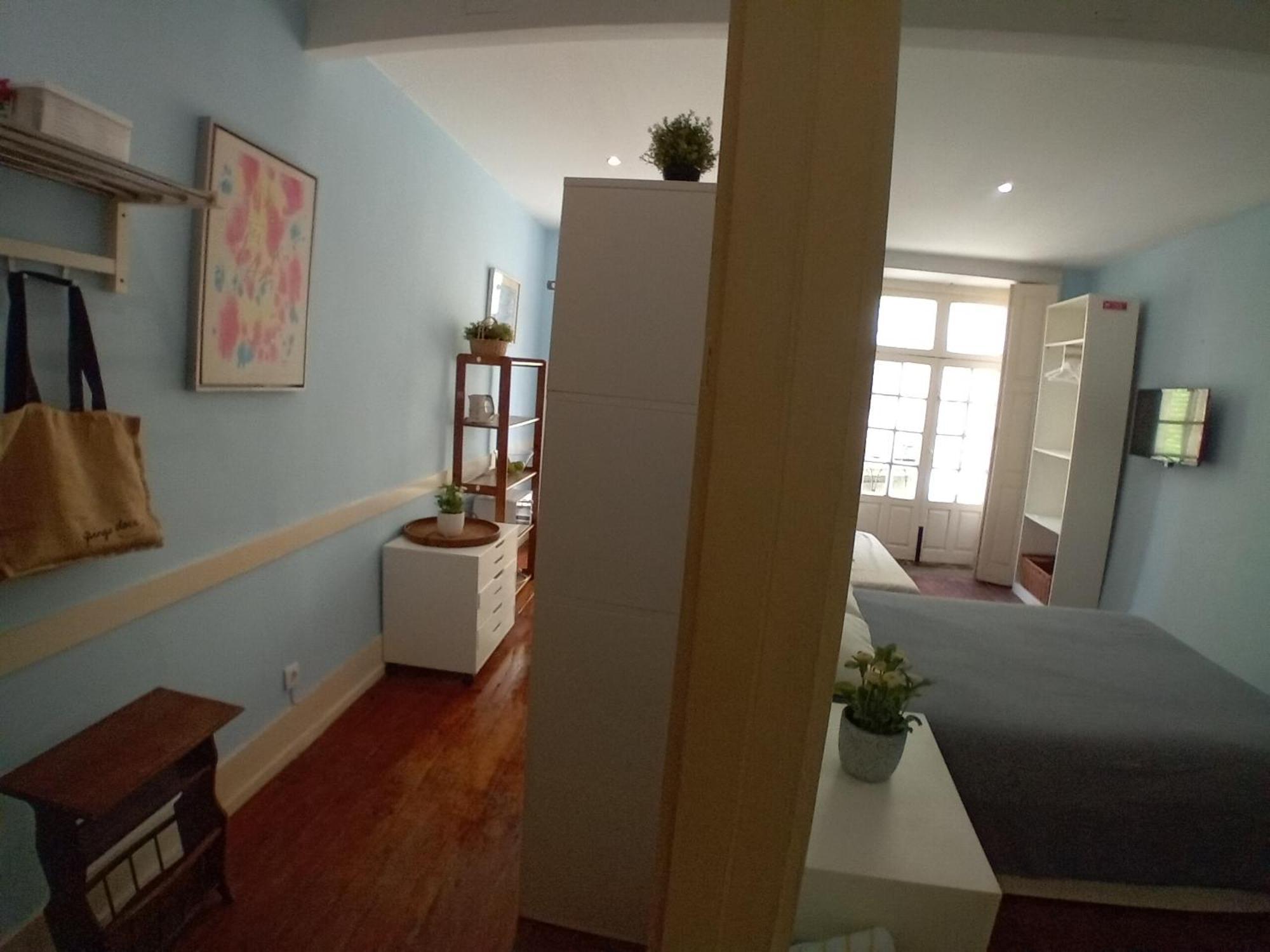 Oupas 2 Lofts Apartment