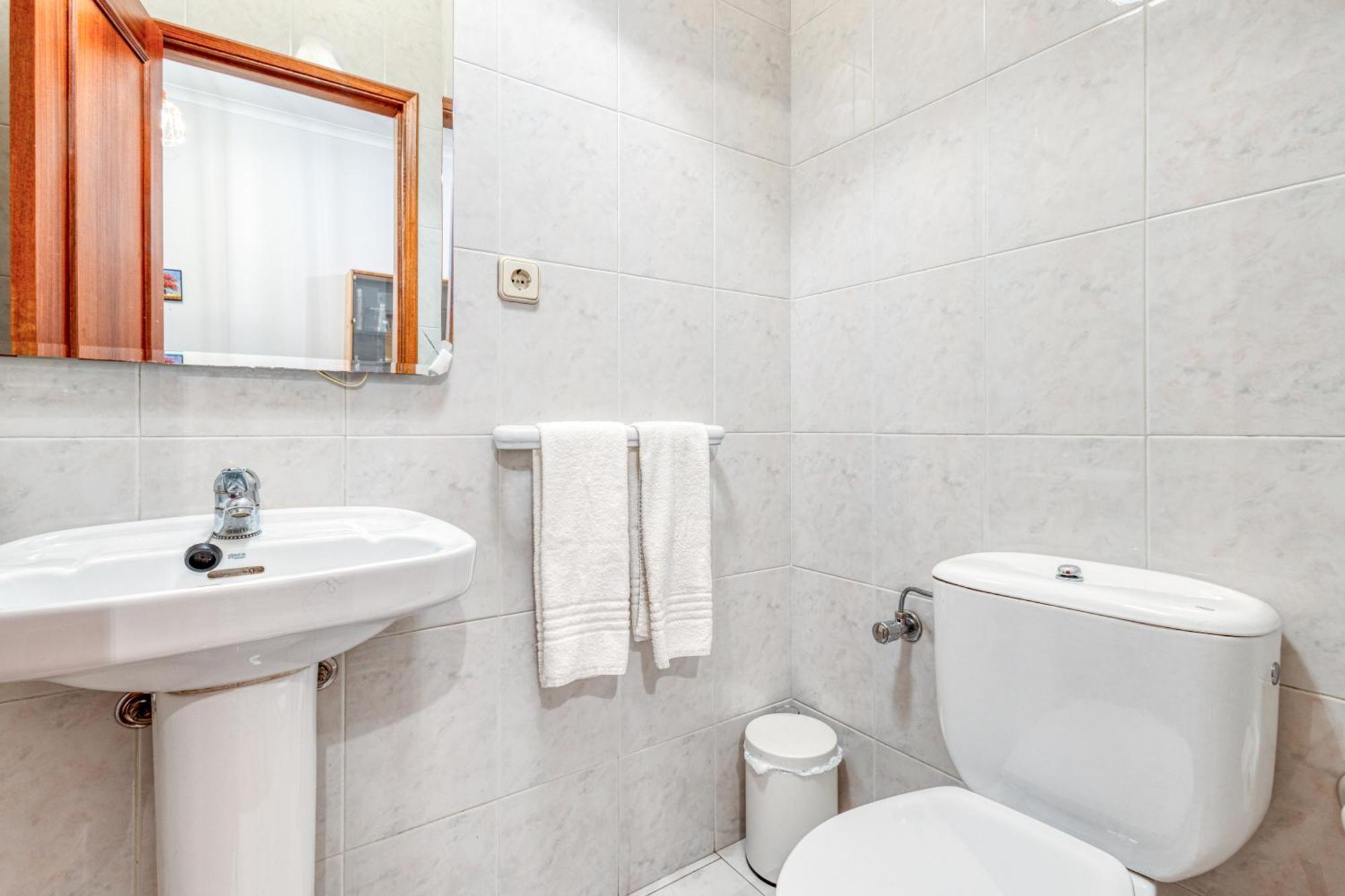 Guest Lobo Flat With Parking Apartment *