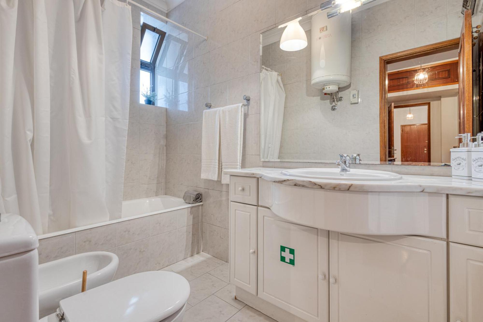 Apartment Guest Lobo Flat With Parking Porto