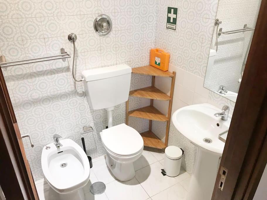 Swim Apartment *