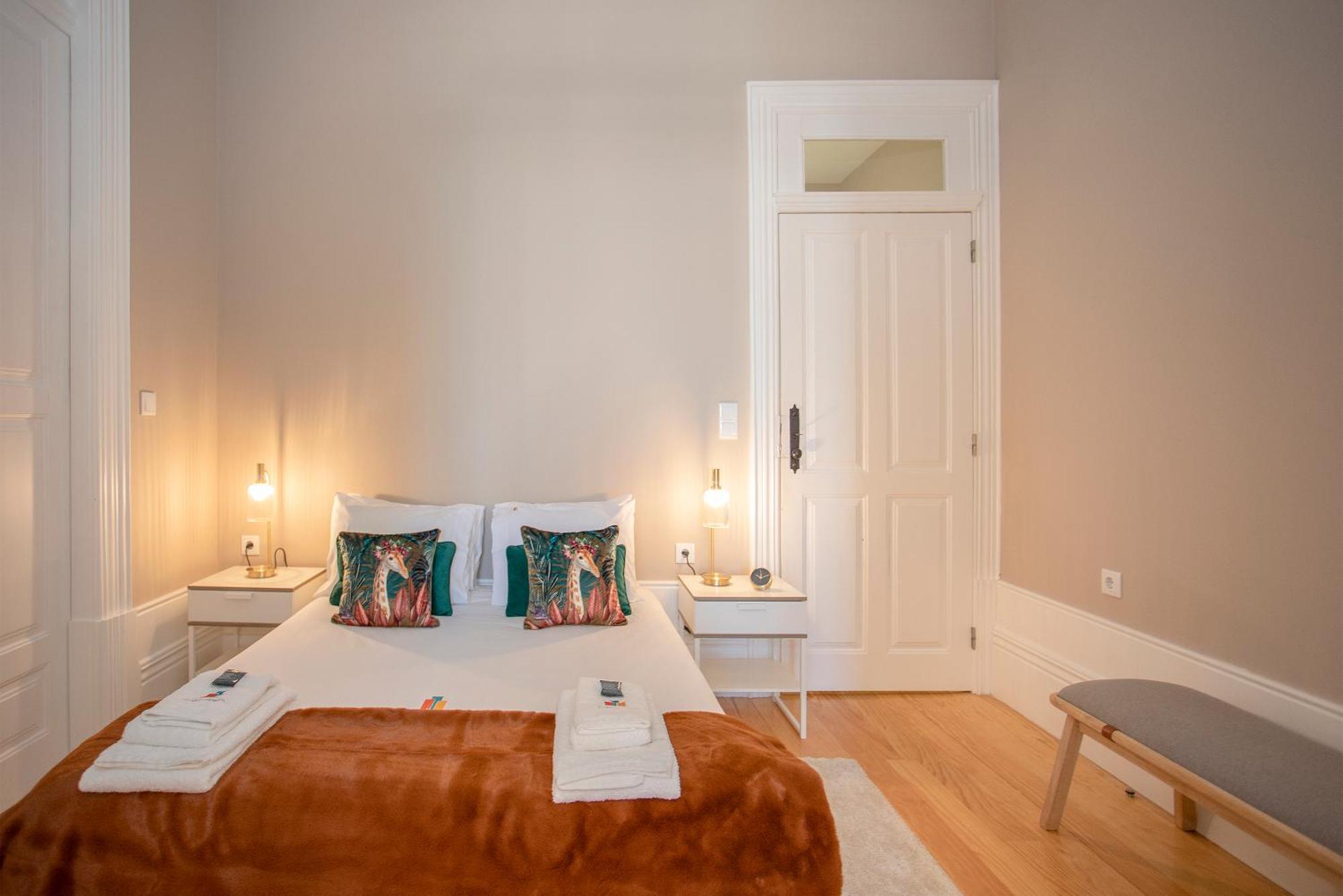 Liiiving In - Balcony Design Apartment