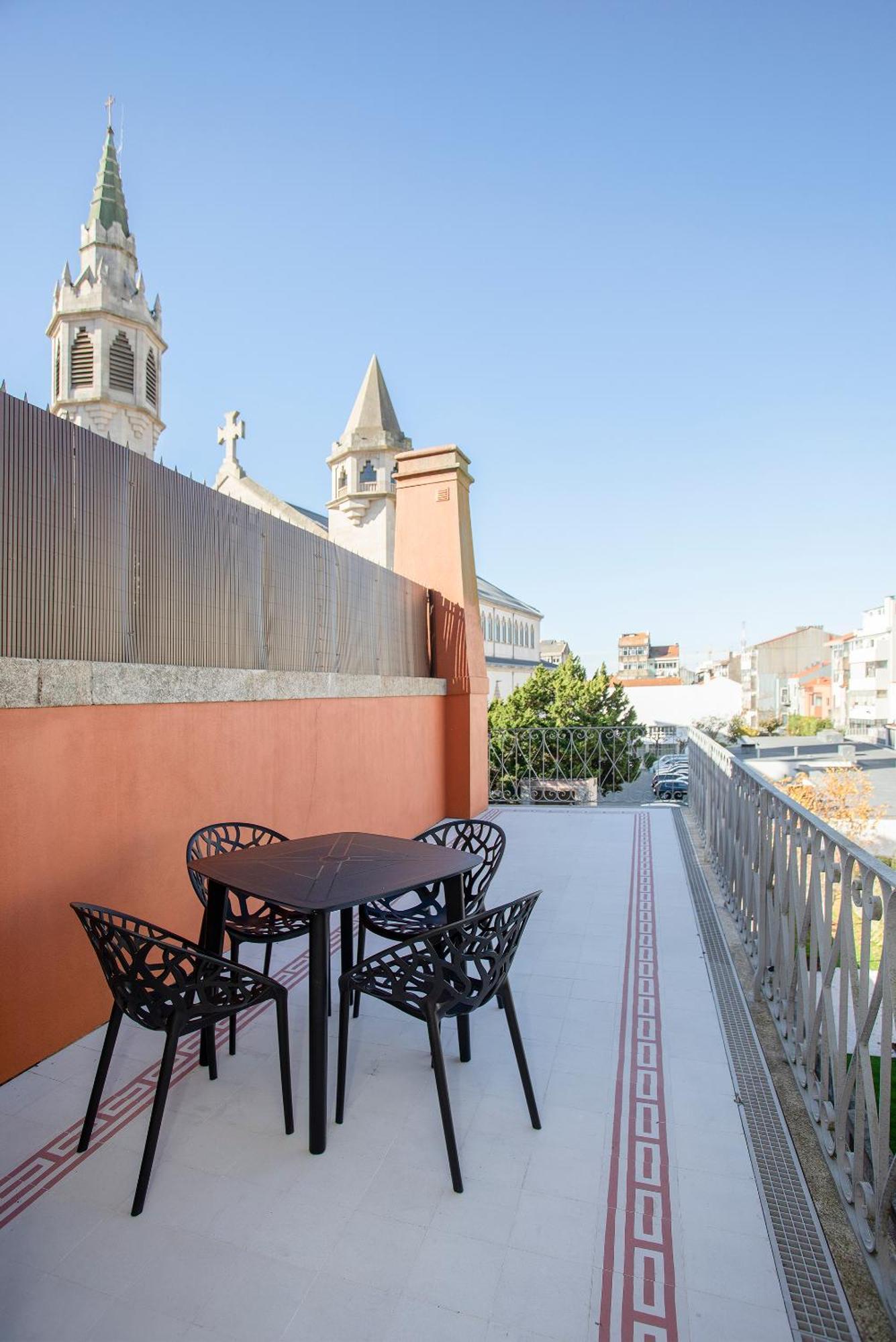 Liiiving In - Balcony Design * Porto