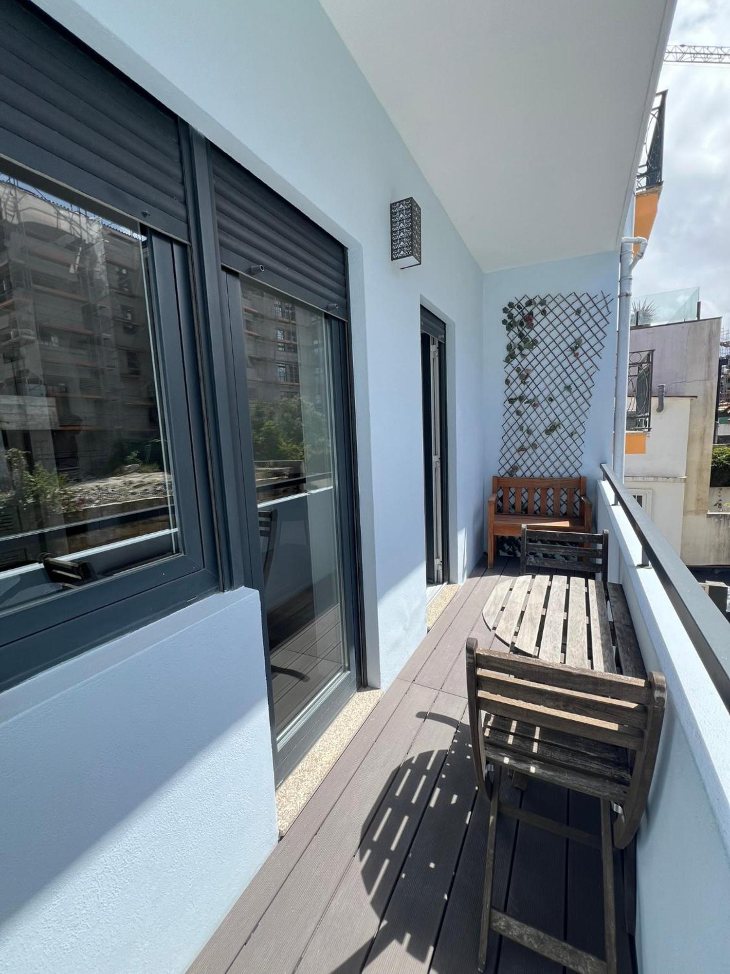 Apartment Almada & *