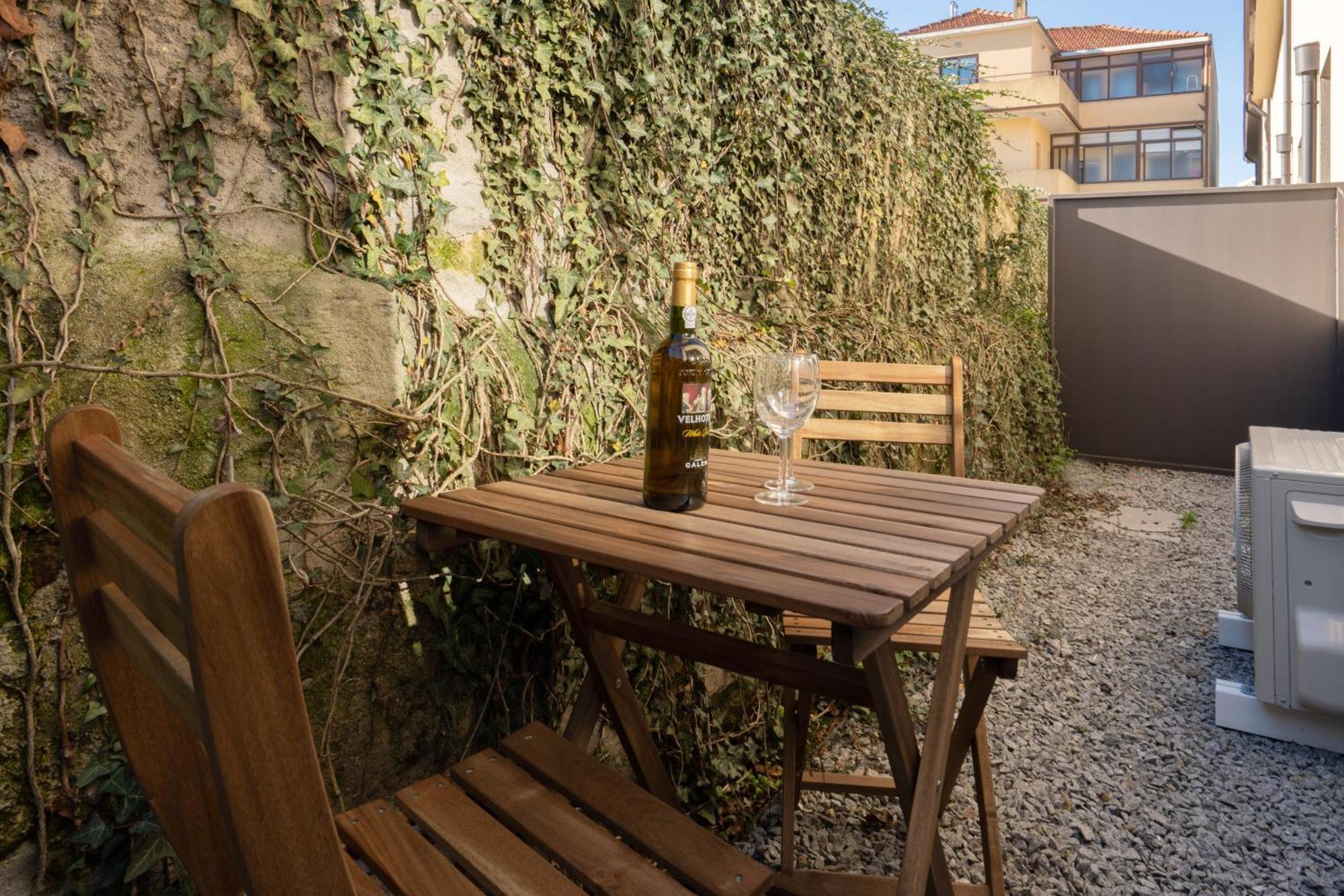 Host Wise - Private Flats - Terrace Porto