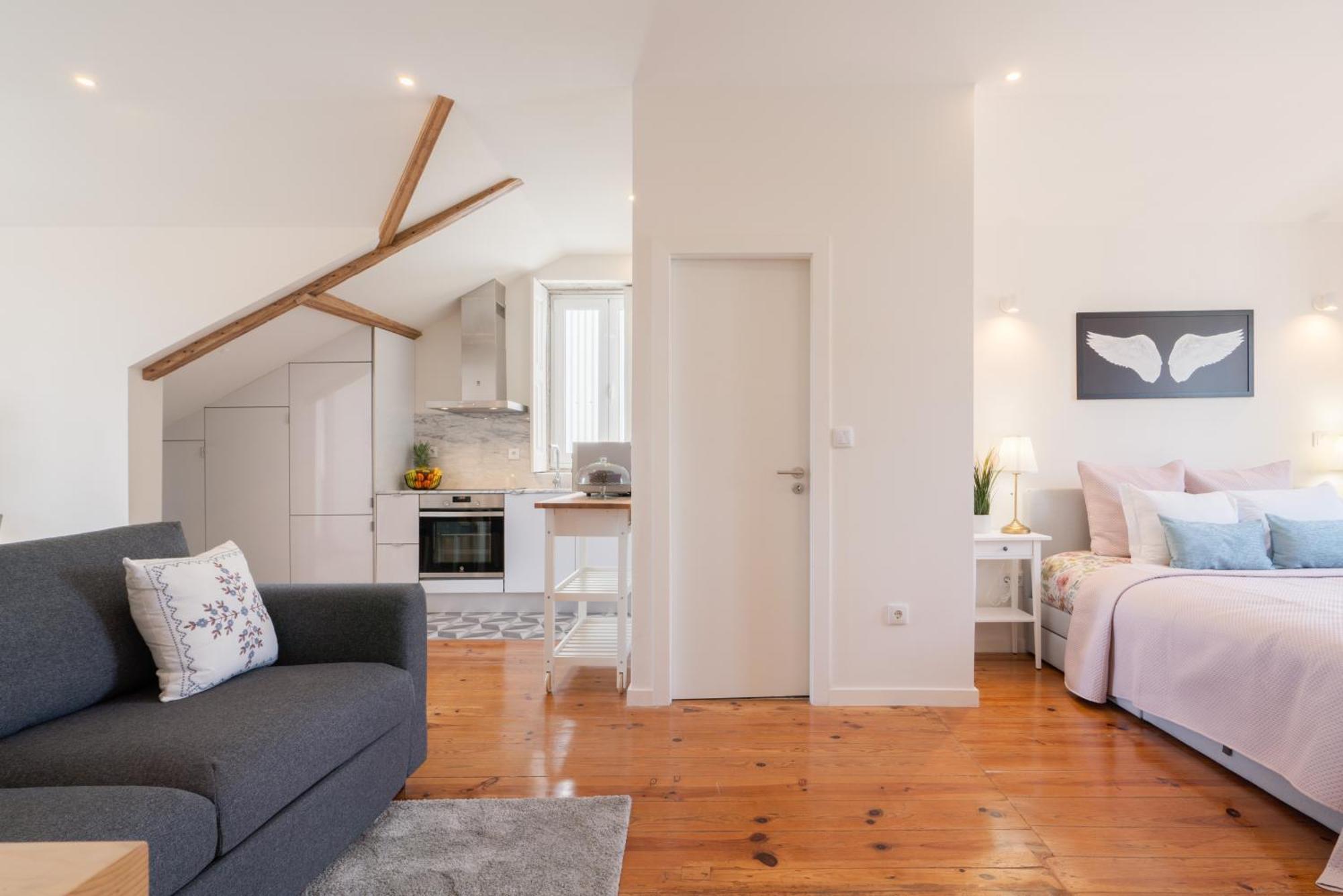 Host Wise - Modern Comfy Flat