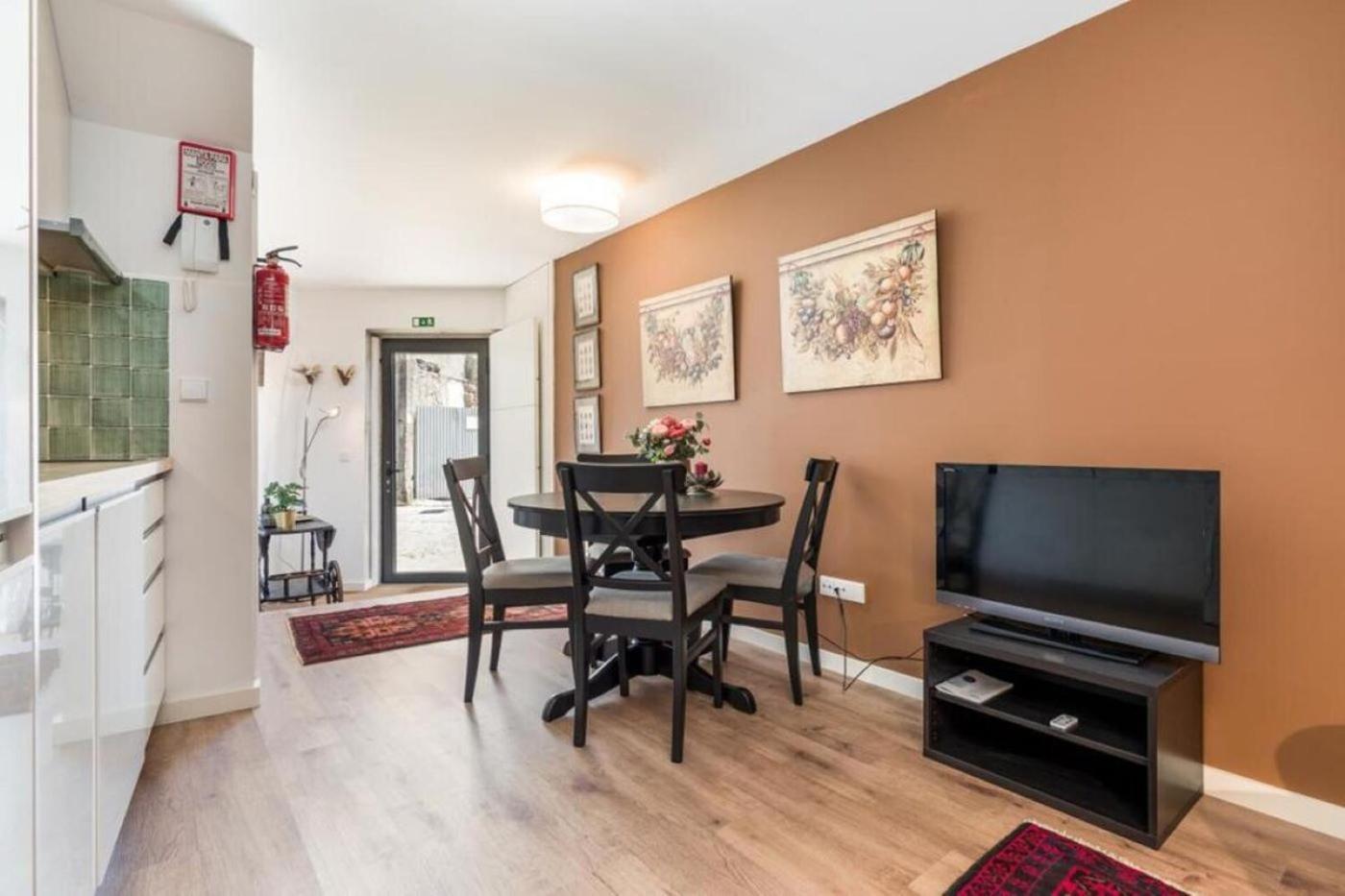 Cute 1-bedroom Next To Douro River Apartment Porto