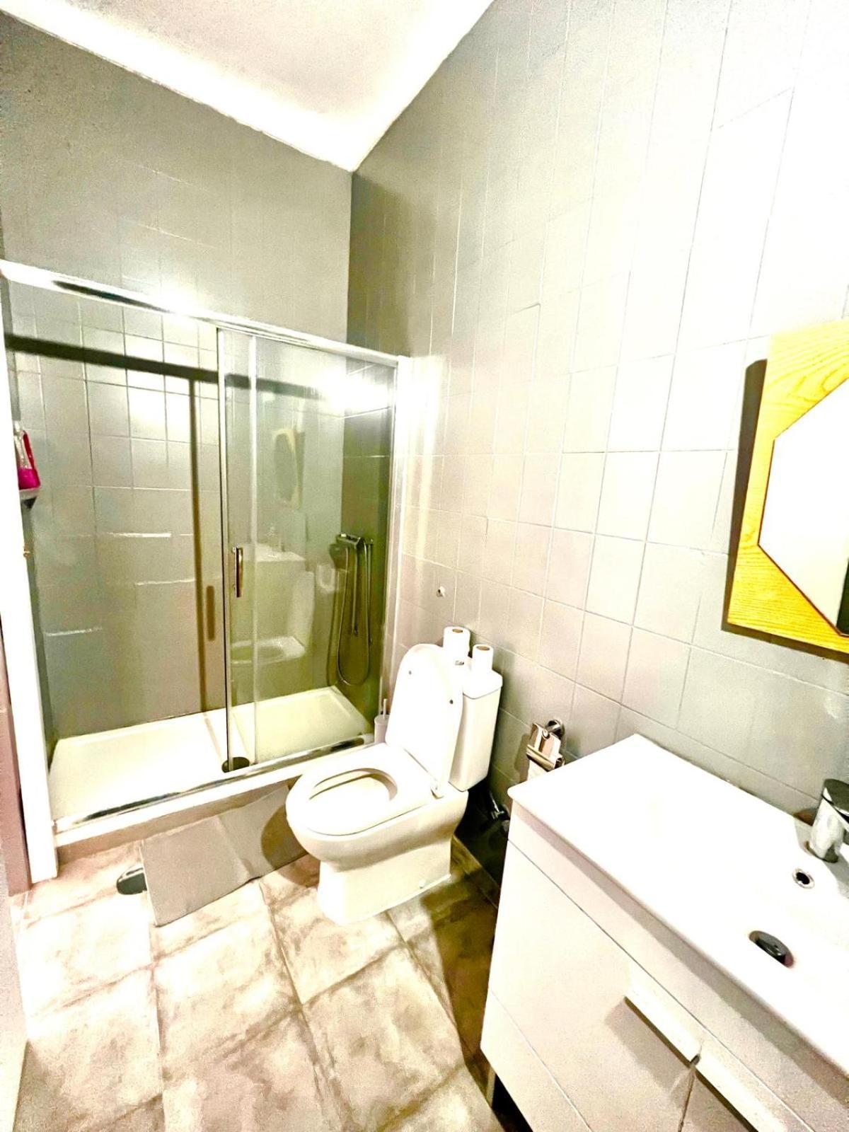 Hostel Swissporto Guest House