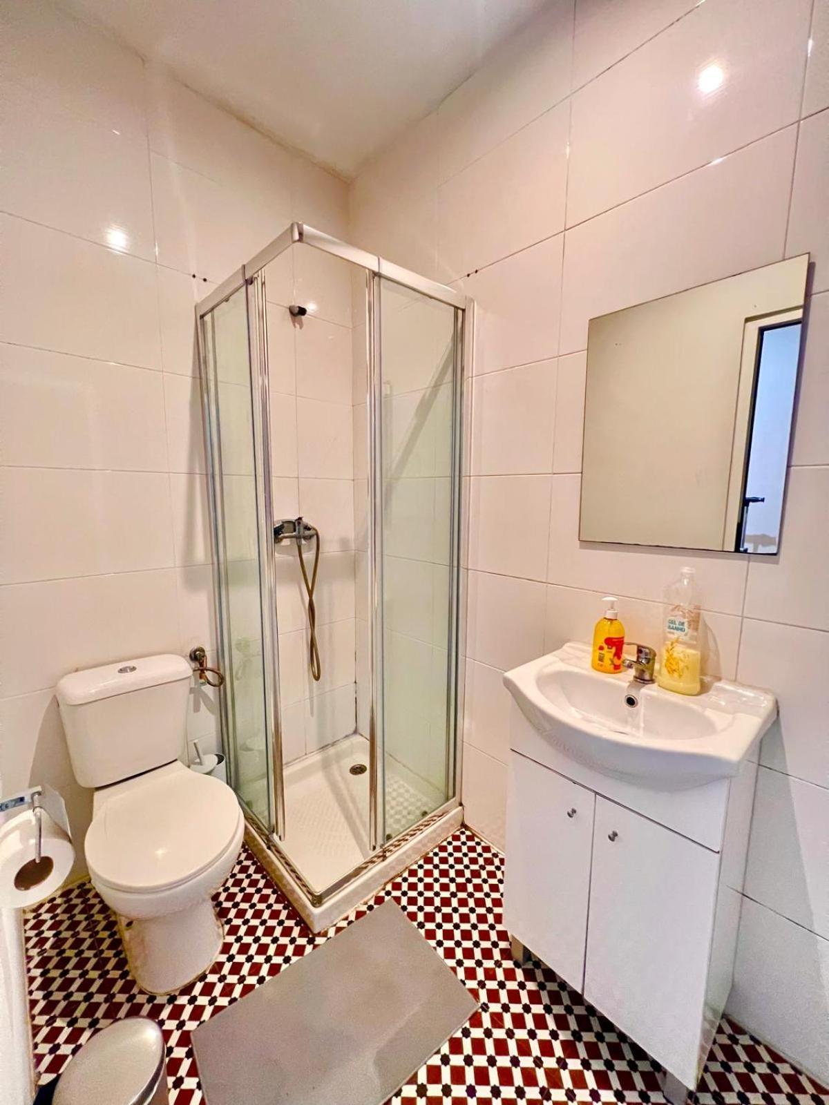 Swissporto Guest House *