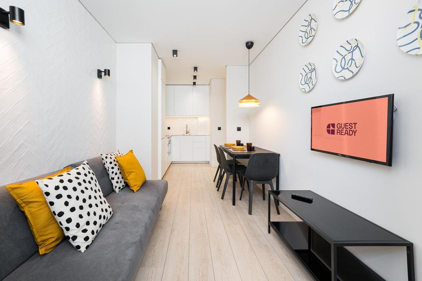 Guestready - Quental Wallpaper Near Marques Square *