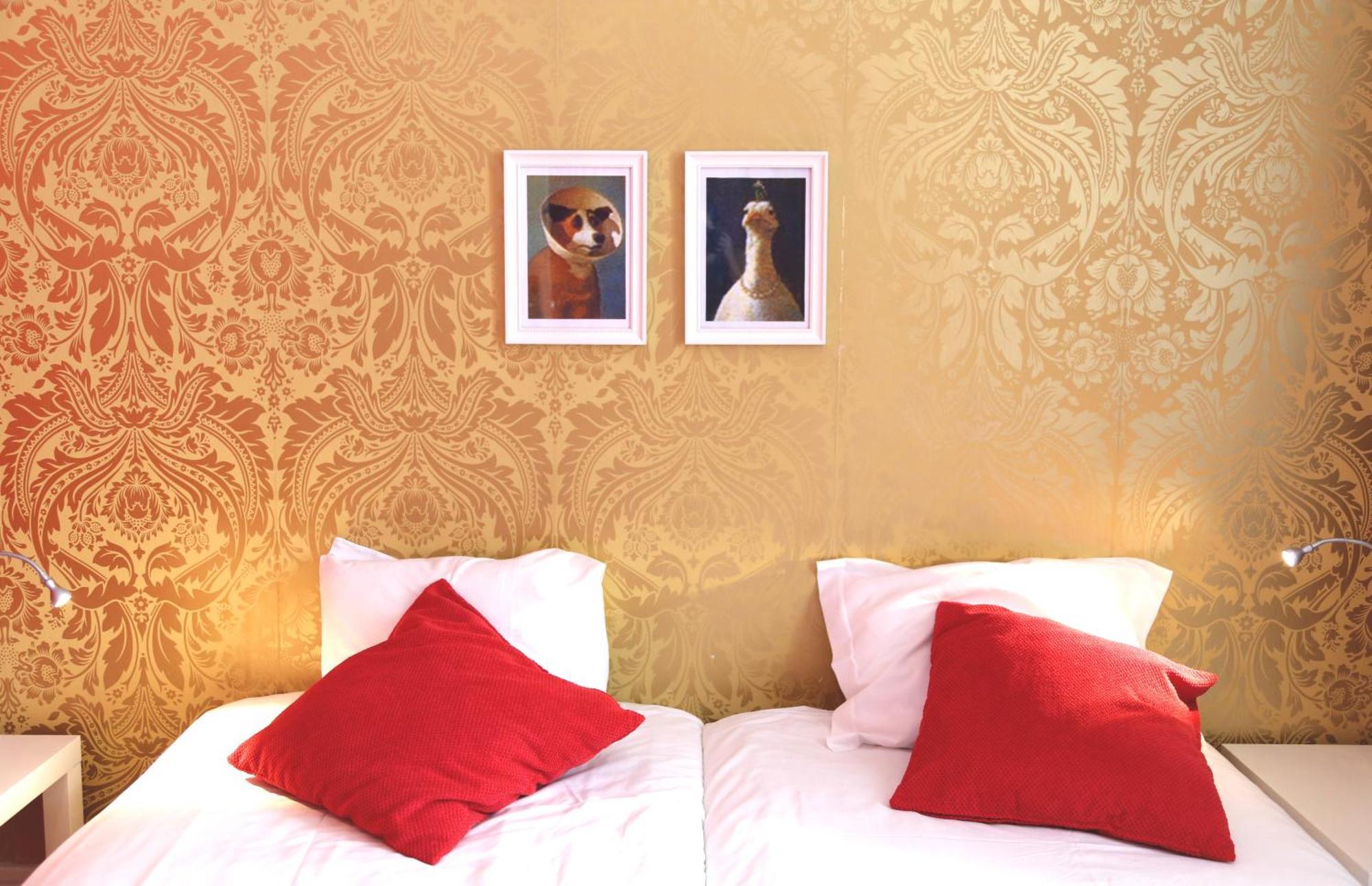 Rivoli Cinema Hostel *