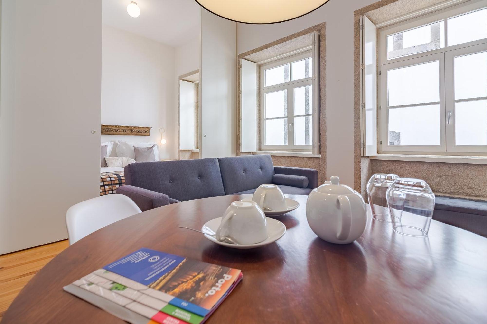 Youropo - The Tower Appartement *