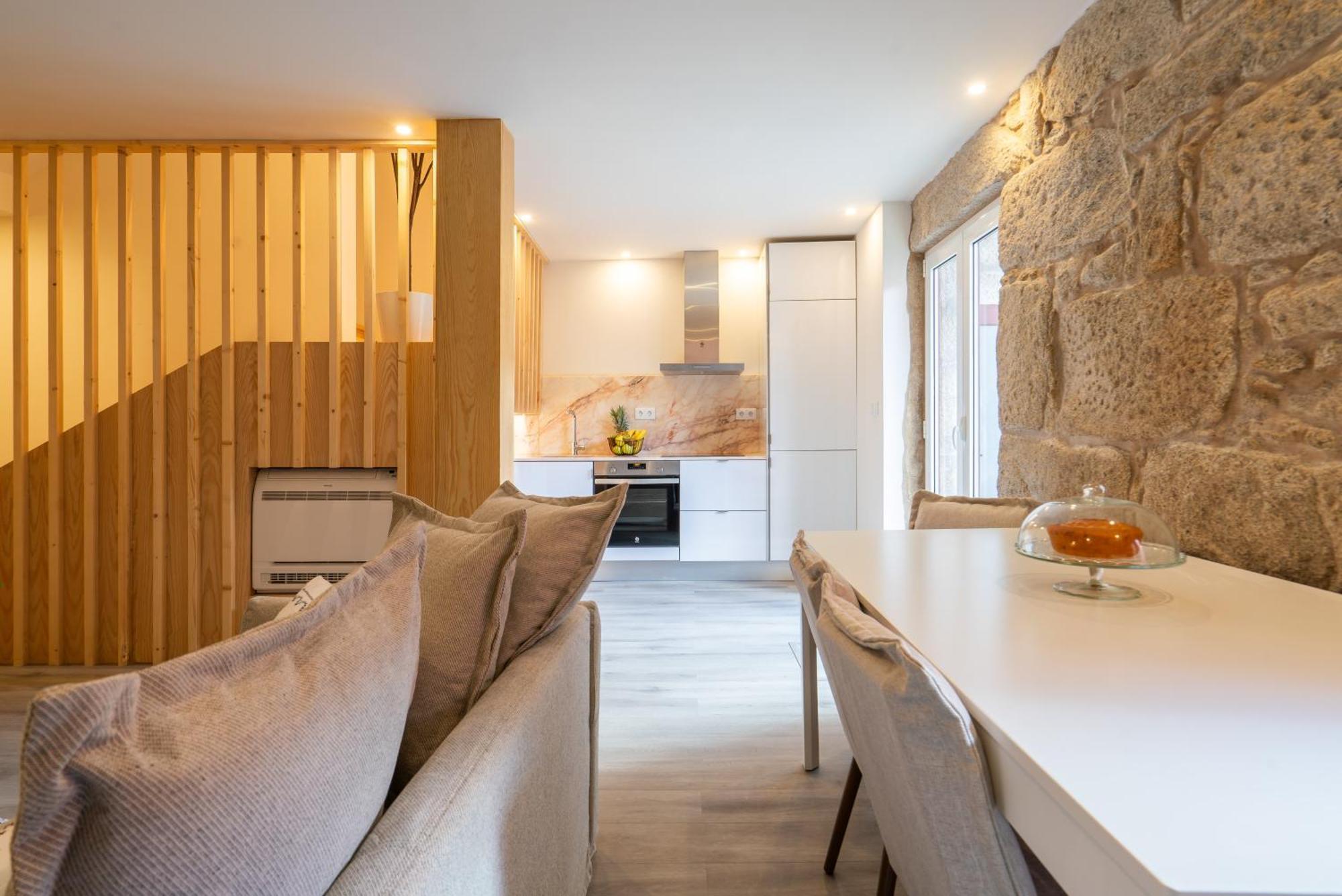 Host Wise - Modern Comfy Flat Apartment *